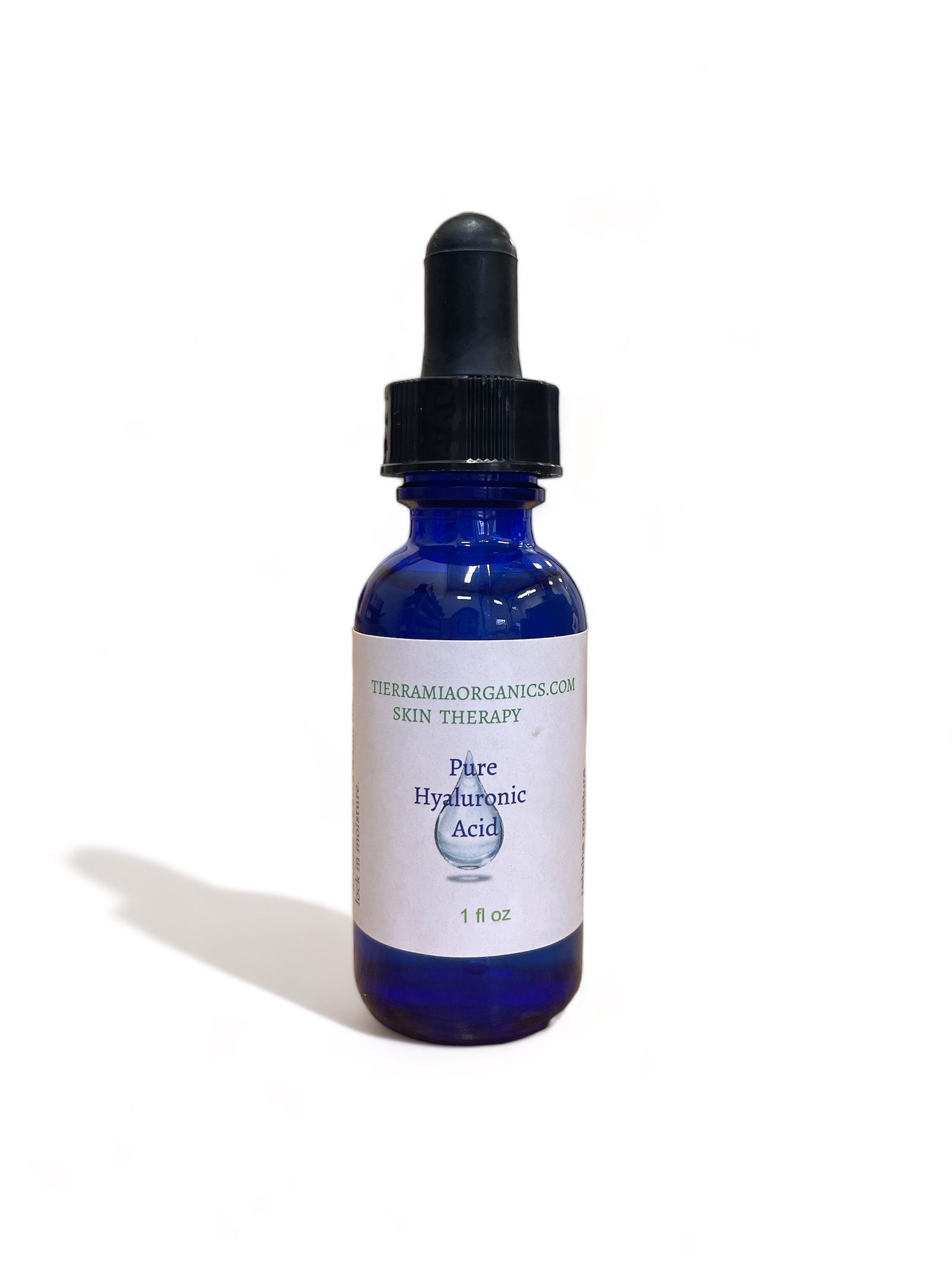 Hyaluronic serum helps to vanish away fine lines around the eyes by pulling moisture vapors from the air onto the skin resulting in plumper skin..